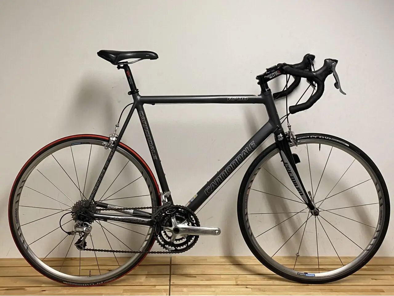 Cannondale R700 Ultegra 10v T.60